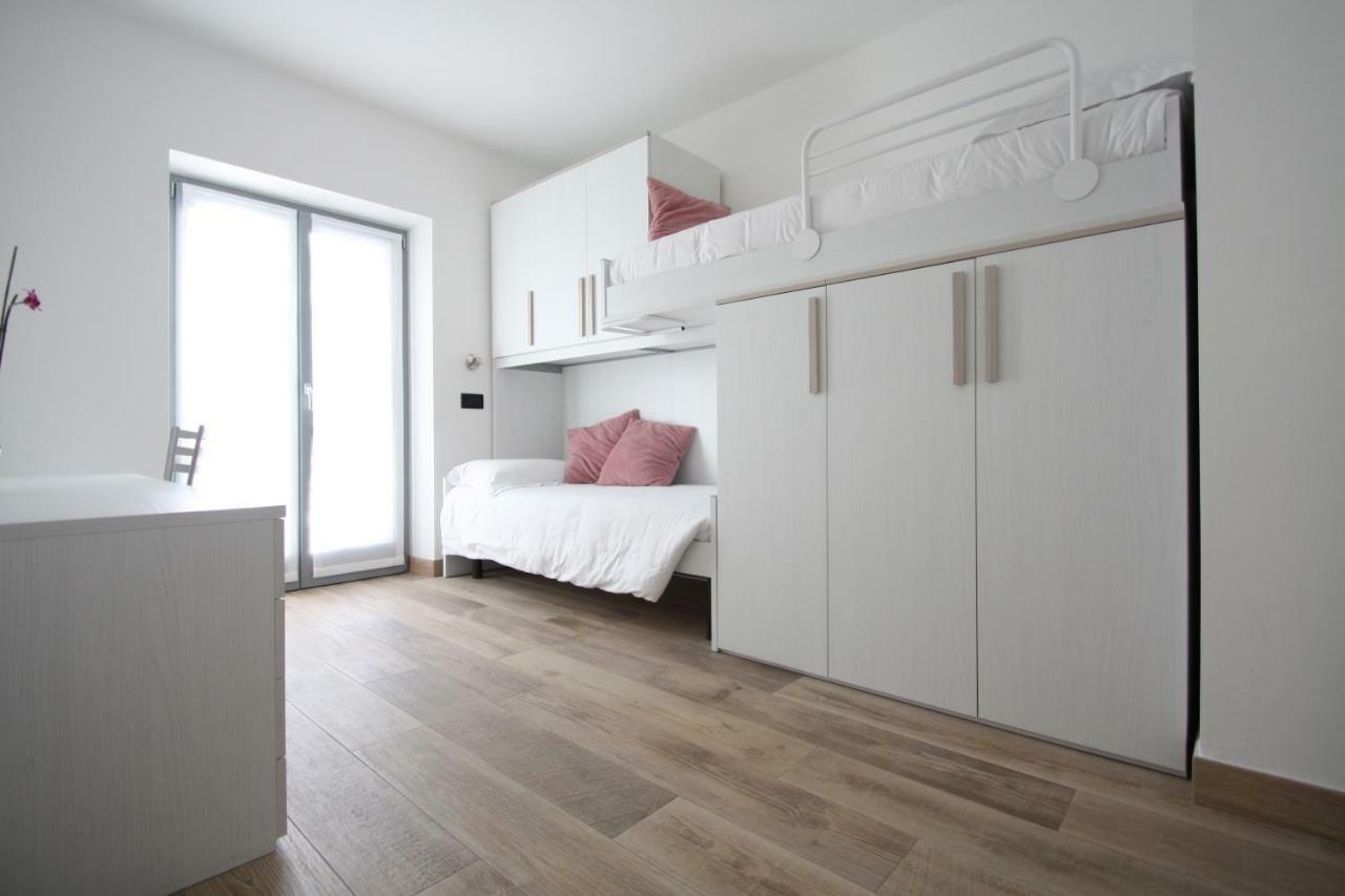 Casa Ai Stabli Apartment Mezzana  Luaran gambar
