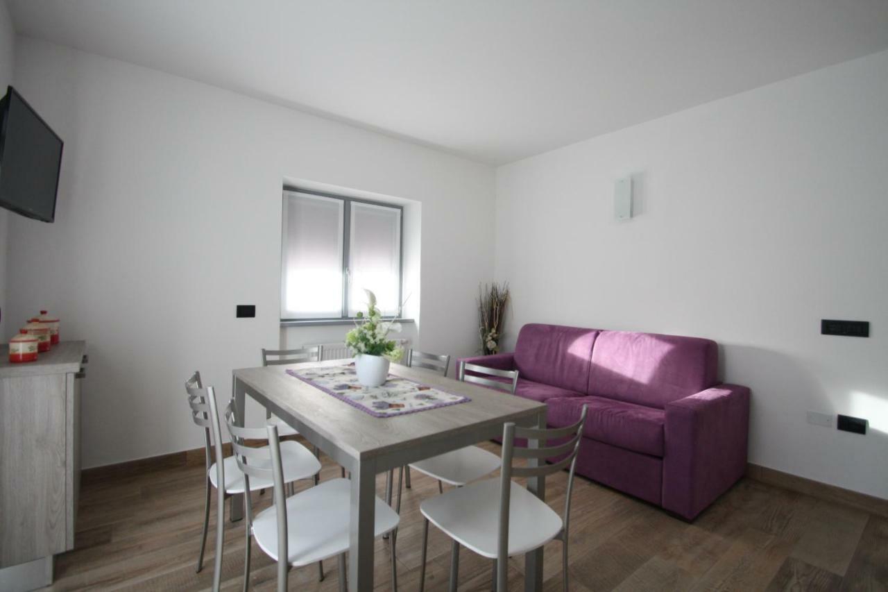 Casa Ai Stabli Apartment Mezzana  Luaran gambar