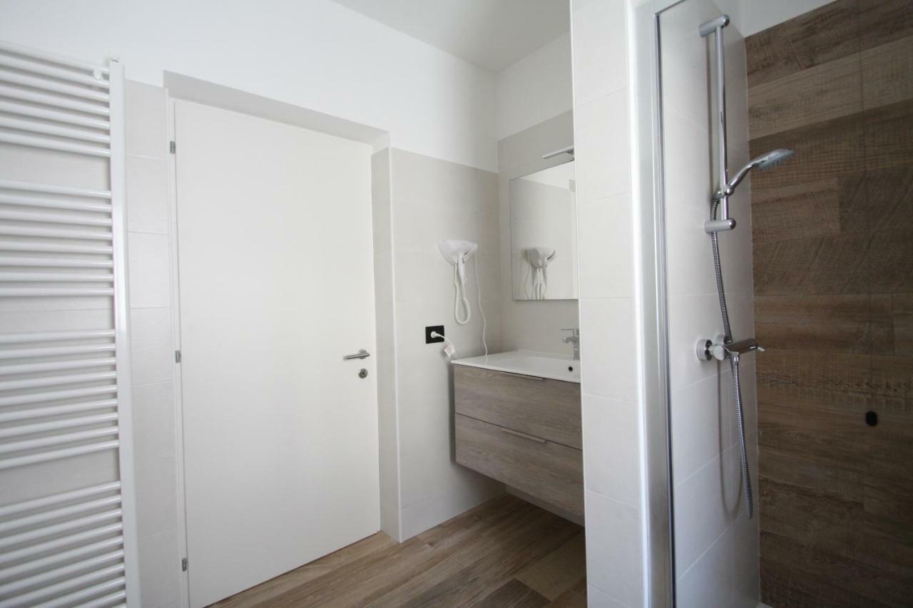 Casa Ai Stabli Apartment Mezzana  Luaran gambar