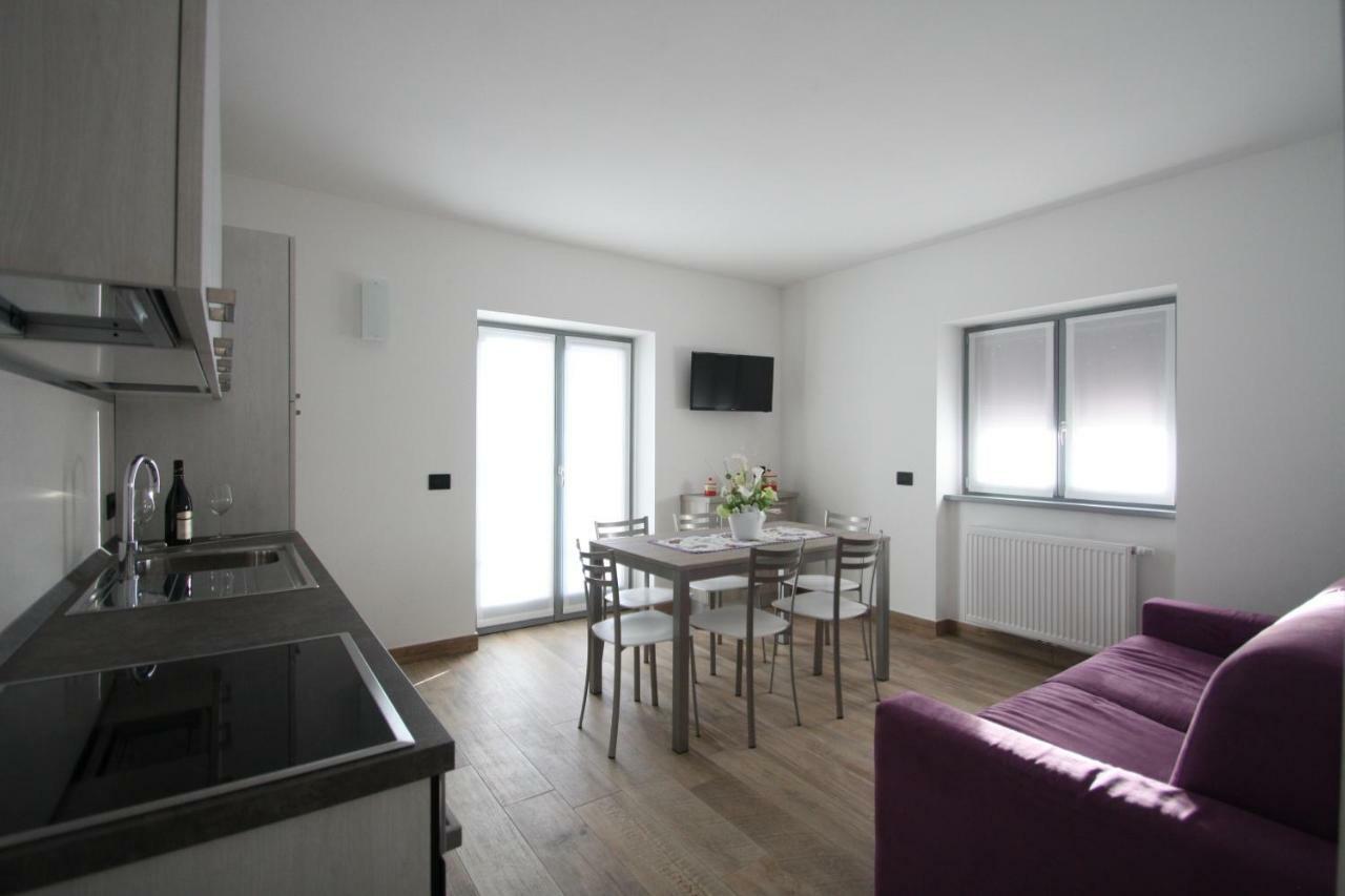 Casa Ai Stabli Apartment Mezzana  Luaran gambar