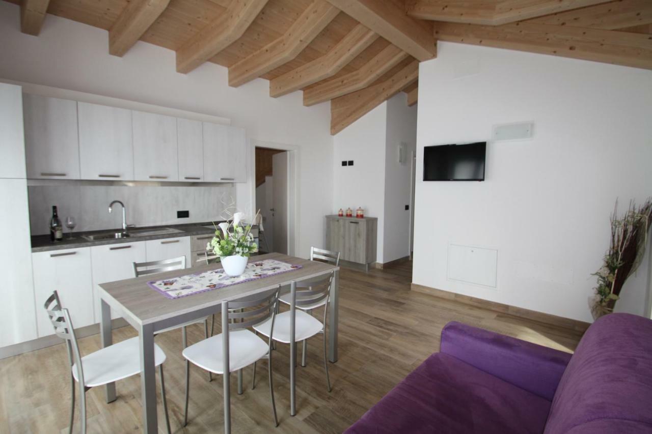Casa Ai Stabli Apartment Mezzana  Luaran gambar