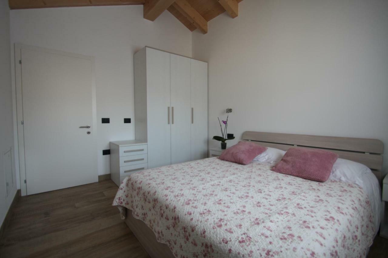 Casa Ai Stabli Apartment Mezzana  Luaran gambar