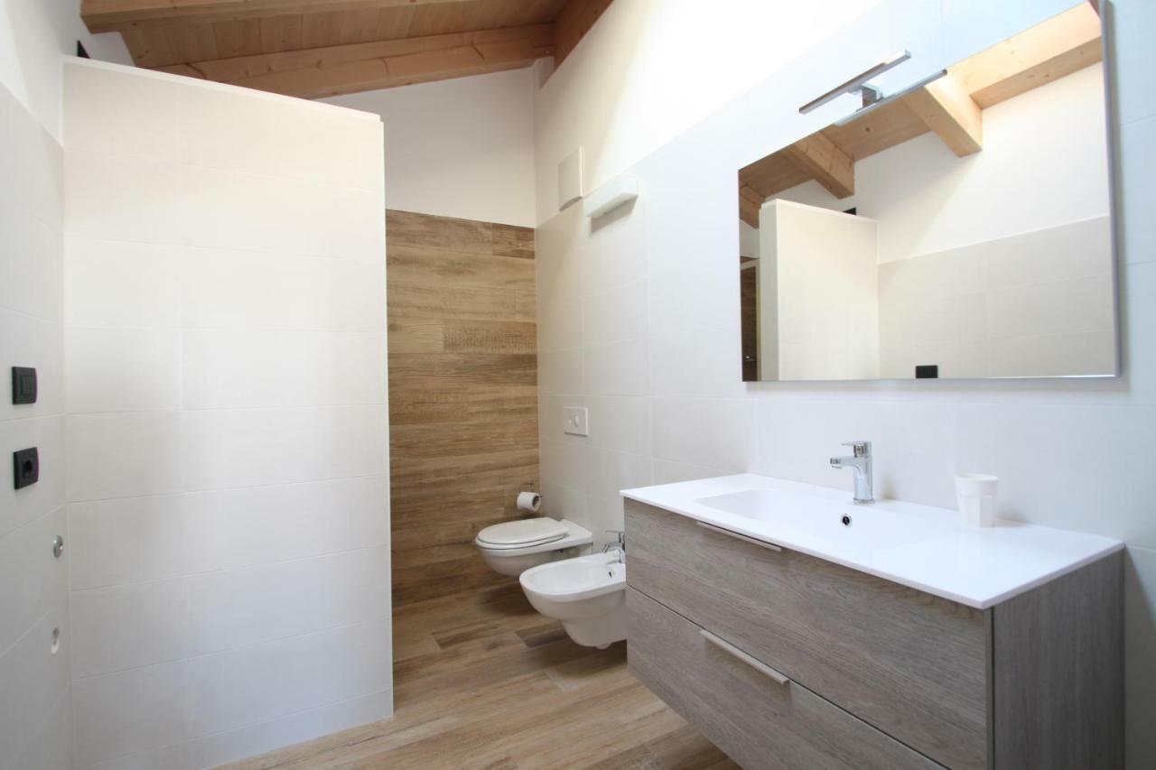 Casa Ai Stabli Apartment Mezzana  Luaran gambar