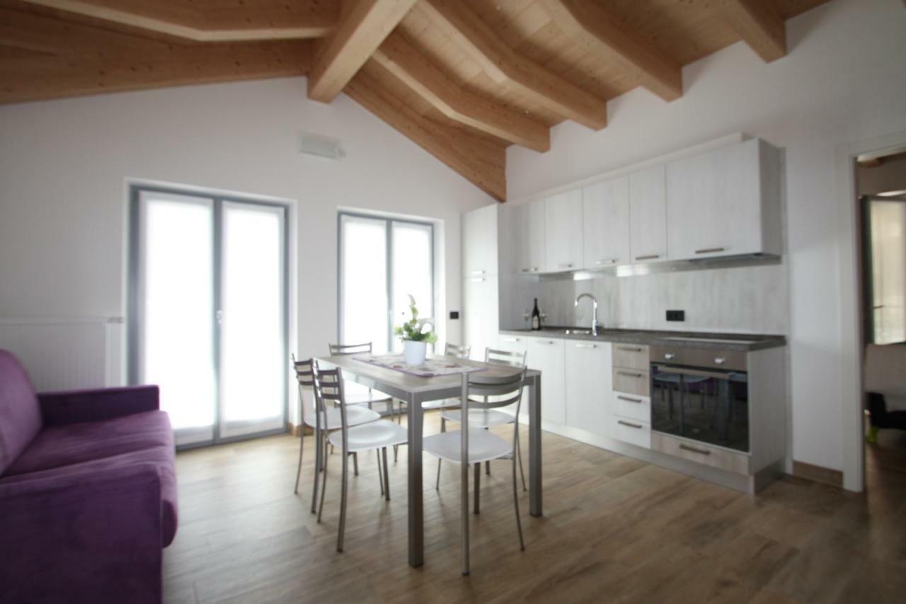 Casa Ai Stabli Apartment Mezzana  Luaran gambar