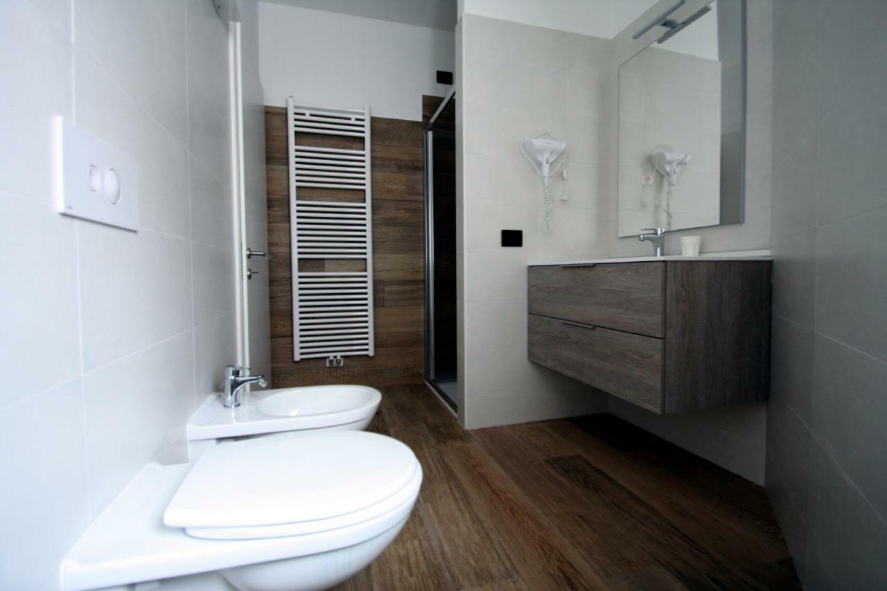 Casa Ai Stabli Apartment Mezzana  Luaran gambar