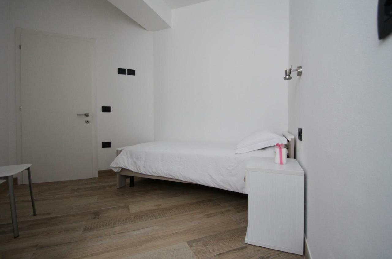 Casa Ai Stabli Apartment Mezzana  Luaran gambar