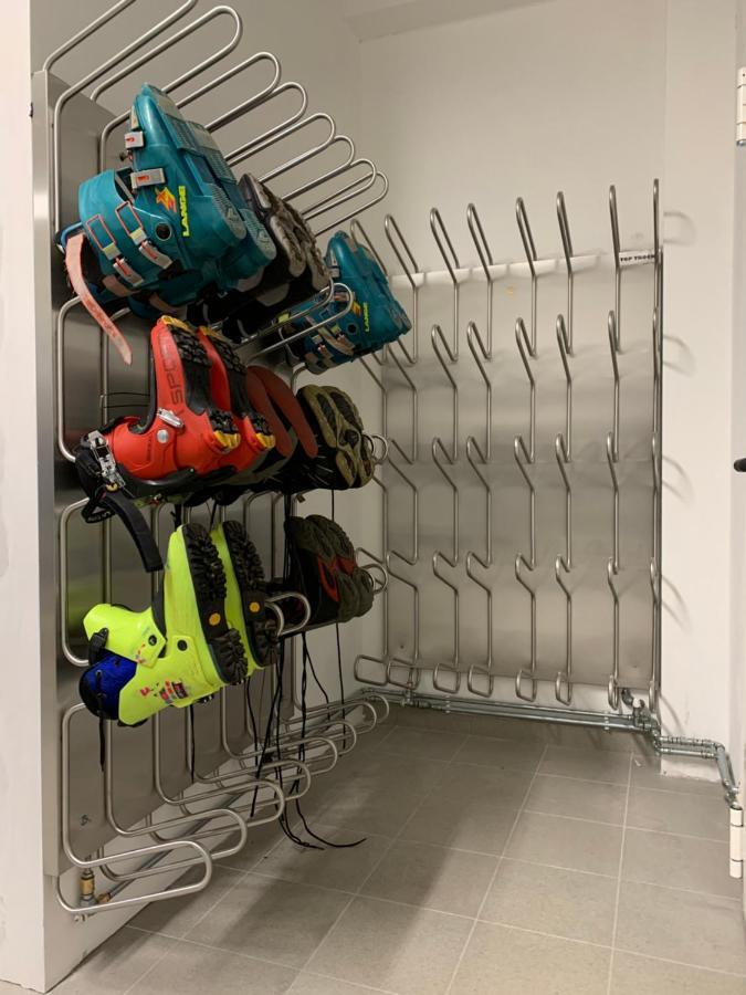 Casa Ai Stabli Apartment Mezzana  Luaran gambar